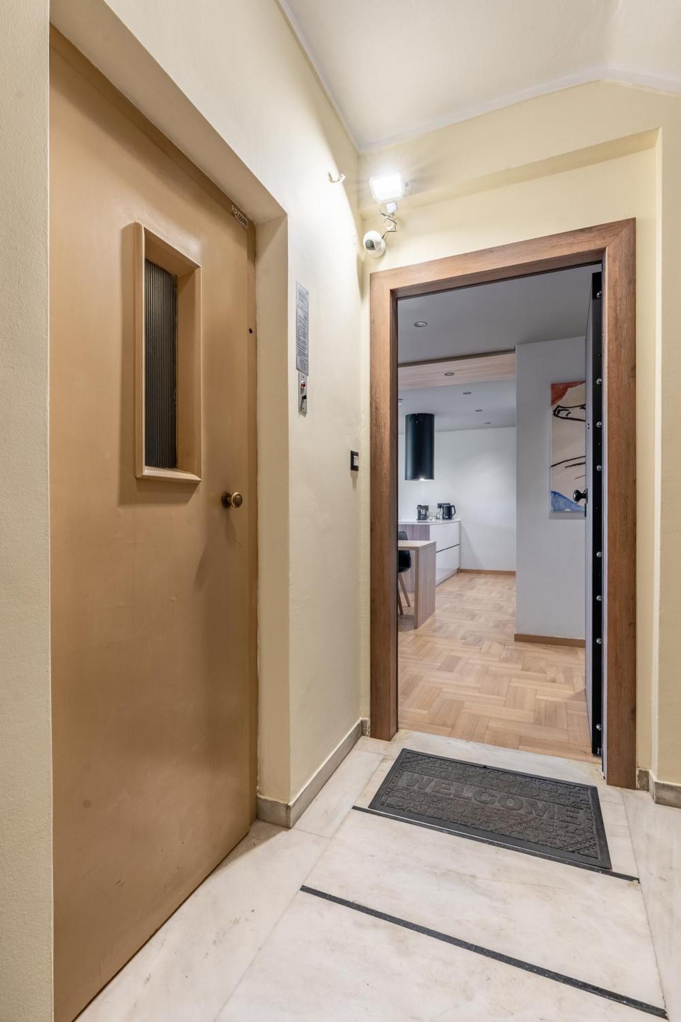Athena Blue Lux Apartments 2Br 2Ba With City Skyline View, Near Kolonaki Афины Экстерьер фото