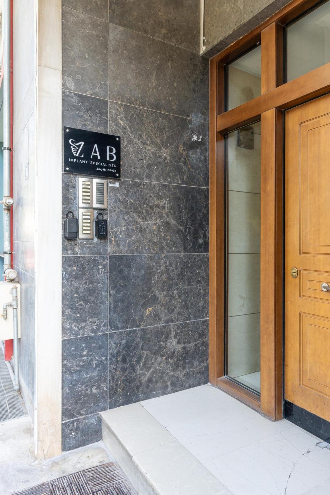 Athena Blue Lux Apartments 2Br 2Ba With City Skyline View, Near Kolonaki Афины Экстерьер фото